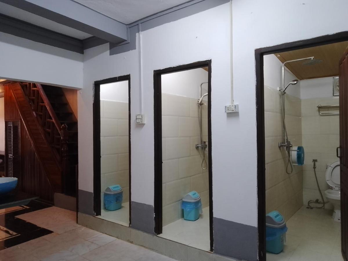 Funny Backpacker Hostel Luang Prabang Exteriér fotografie