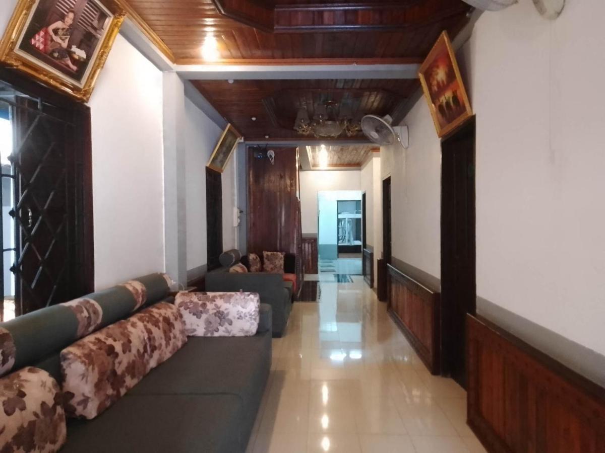 Funny Backpacker Hostel Luang Prabang Exteriér fotografie